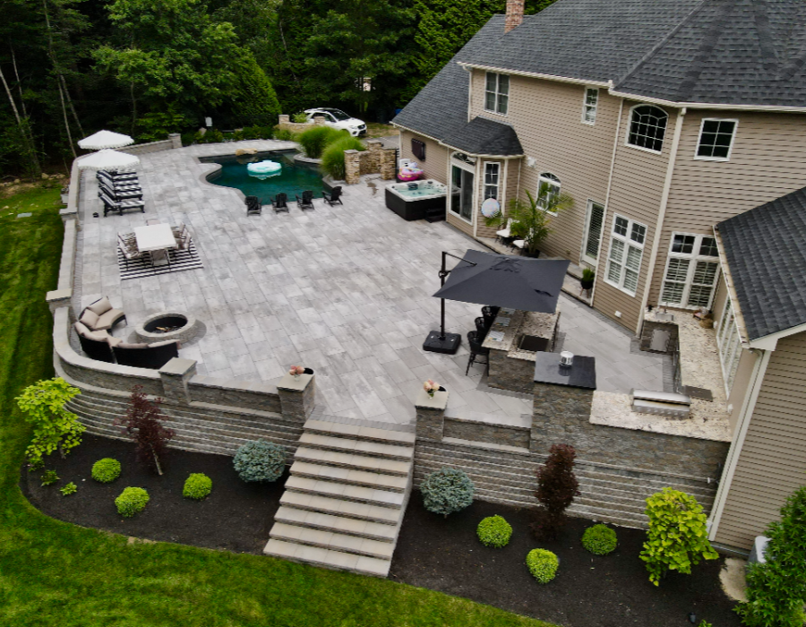 rhode island's premier landscaping & hardscape contractor -024